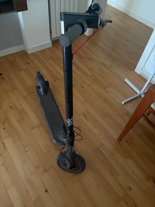 Patinete Xiaomi Pro 4 con pinchazo Pocos KM