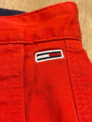 Tommy Jeans Pantalón Corto Rojo/Coral Talla W3