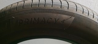 Michelin Primacy 4 215/65 R17 - Juego 4 Neumáticos