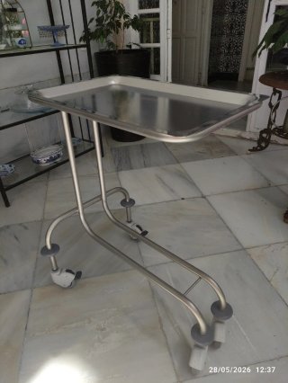 Mesa Quirúrgica Mayo Acero Inoxidable