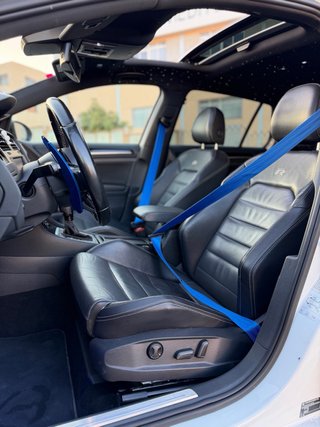 Volkswagen Golf 7 R300 2015
