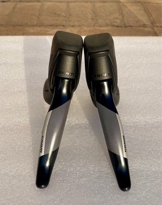 Manetas SRAM Apex AXS D1