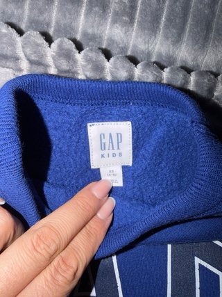 Conjunto deportivo GAP azul niño
