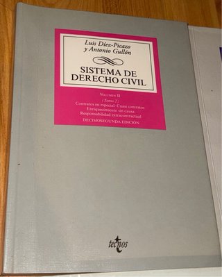 LOTE LIBROS DE DERECHO
