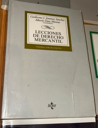 LOTE LIBROS DE DERECHO