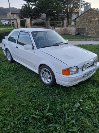 Ford Escort rs turbo