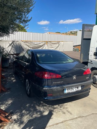 Peugeot 607 2004