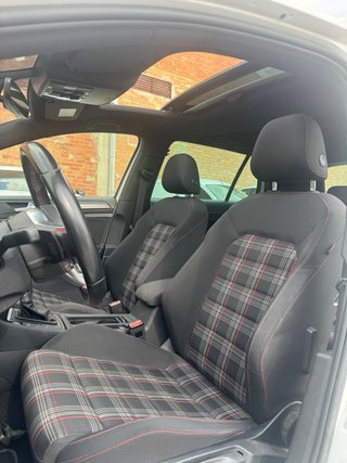Volkswagen Golf 2019 por 398€/mes
