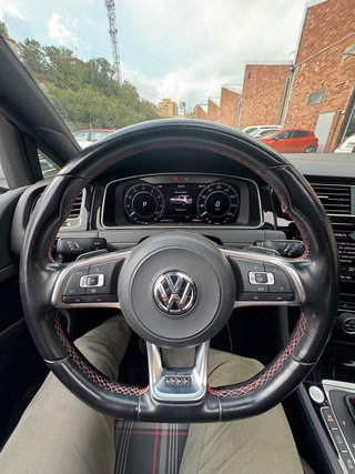 Volkswagen Golf 2019 por 398€/mes