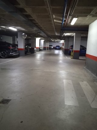 Plaza de garaje en Teatinos