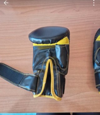Guantes Fitboxing Brooklyn Negros y Amarillos