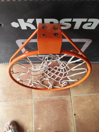 Canasta de baloncesto Kipsta para pared, grande.