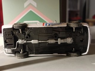 Mercedes CLK320 escala 1/43