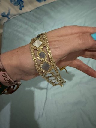 Gargantilla Stradivarius dorada con espejos