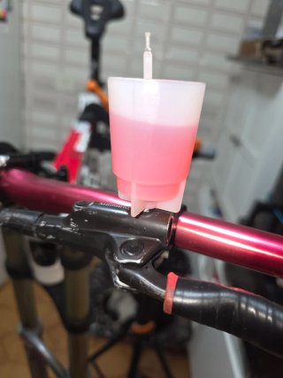 Maneta frenos Shimano MT200