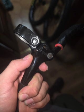 Maneta frenos Shimano MT200