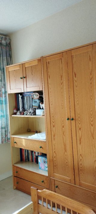 DORMITORIO SIN USO EN BUEN ESTADO