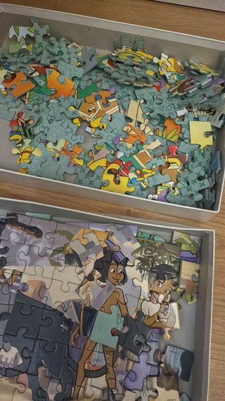 Pacchetti di puzzle Disney e Simpsons
