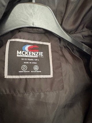 Chaqueta niño McKenzie negra talla niño 12 13