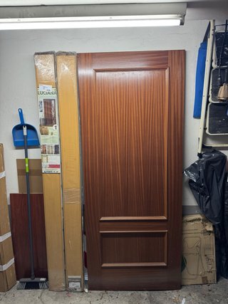 Puerta Sapelly sin mecanizar