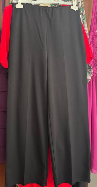 pantalón negro