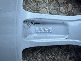 Llanta Opel y Neumático Hankook 205/55R16