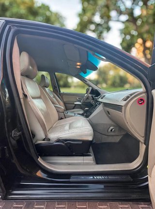 Volvo XC90 2.4 D5 163cv Momentum  "Único Dueño"