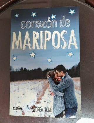 Libro de Corazón de mariposa de Andrea Tomé.