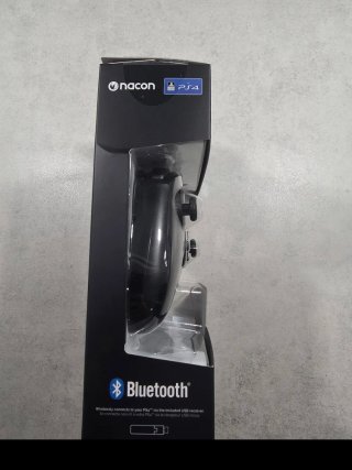 Mando Nacon Asymmetric Wireless PS4 Play 4