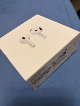 AirPods Pro (Apple) 4