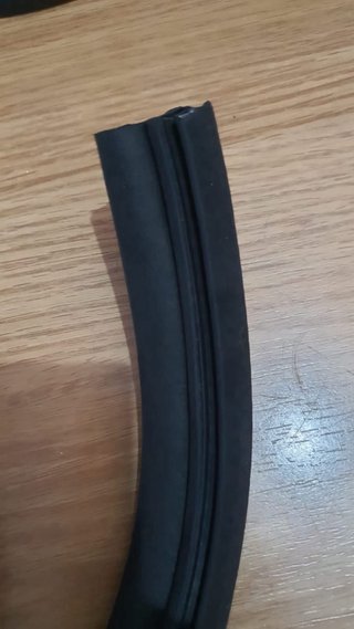 Tira de goma universal para coche