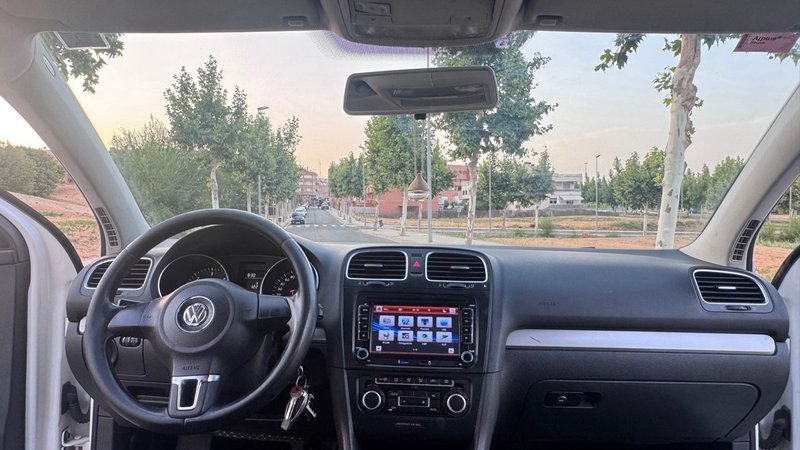 Volkswagen Golf 2010, foto 16
