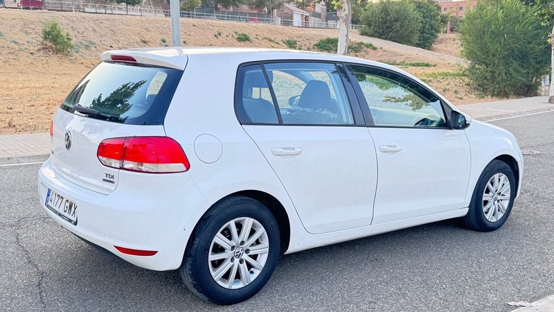 Volkswagen Golf 2010, foto 24