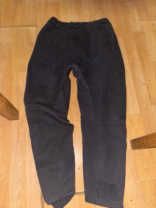 Pantalón Nike Negro y Dorado