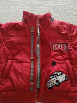 Conjunto Levis Chaqueta y Gorro Bebé 6-9 Meses