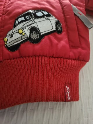 Conjunto Levis Chaqueta y Gorro Bebé 6-9 Meses