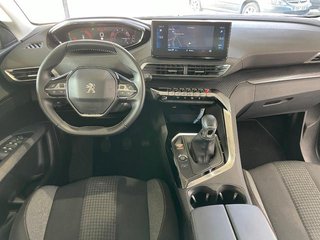 Peugeot 3008 BlueHDi 130 SANDS Active Pack 96 kW (130 CV)