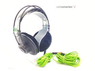 diadema akg q701