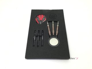 dardos winmau dennis priestley prism
