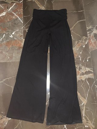 Pantalones negros anchos