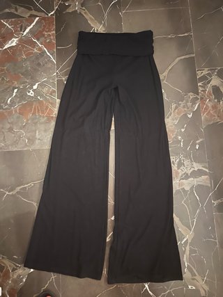 Pantalones negros anchos