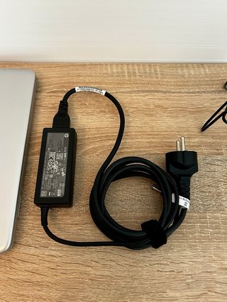 HP 15s • 2023 • 8GB RAM • 256GB SSD • Full HD