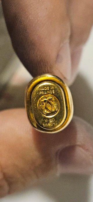 ​Bolígrafo Cartier Chapado en Oro y Tres oros.