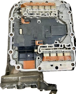 Unidad de control caja de 20817637 renault s