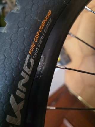 Rueda Conor 26p con buje Shimano 9x145mm