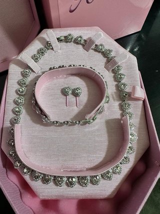 Conjunto Swarovski Ariana Grande Plata