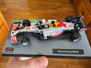 Red Bull RB16B - Modelo Coche F1