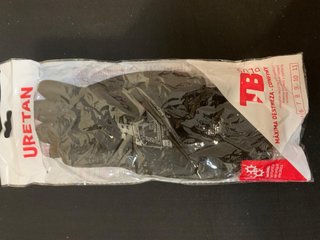 Guantes TB PLUS Talla 9 , 8 unidades