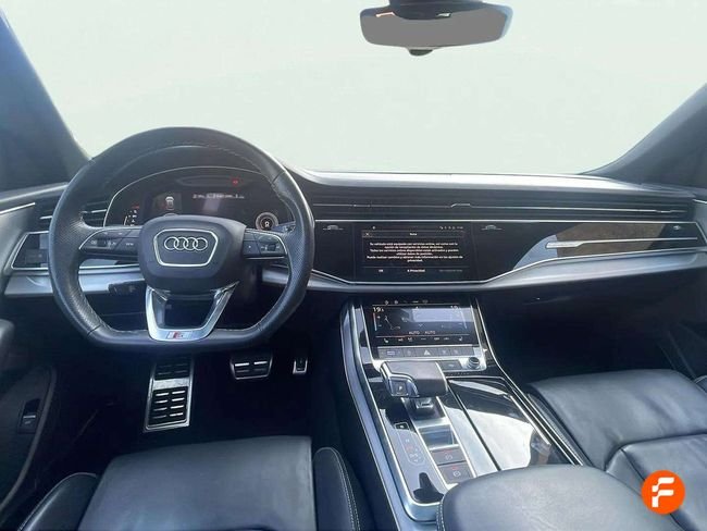 Audi Q8 2021, foto 10