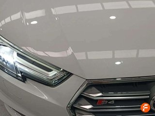 Audi A4 S4 3.0 TFSI 260kW quattro tiptron Avant